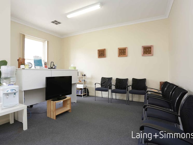 Click to view all images 15 Albion Street Harris Park NSW 2150 - Image 2