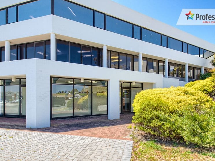 Click to view all images Unit 1, 70/-74 Frederick Street Albany WA 6330 - Image 1