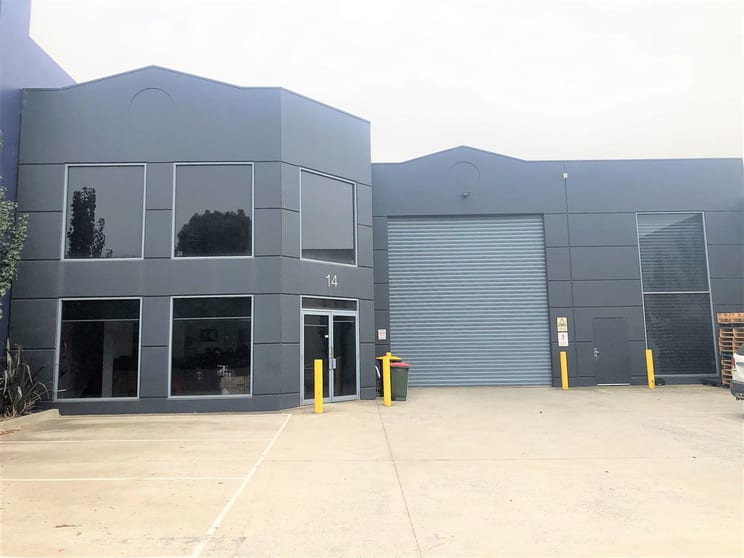 Click to view all images 14 Lillee Crescent Tullamarine VIC 3043 - Image 1