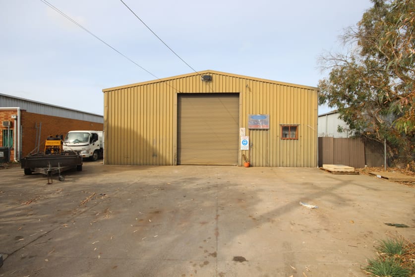 Click to view all images 7 Albert Street Moolap VIC 3224 - Image 1