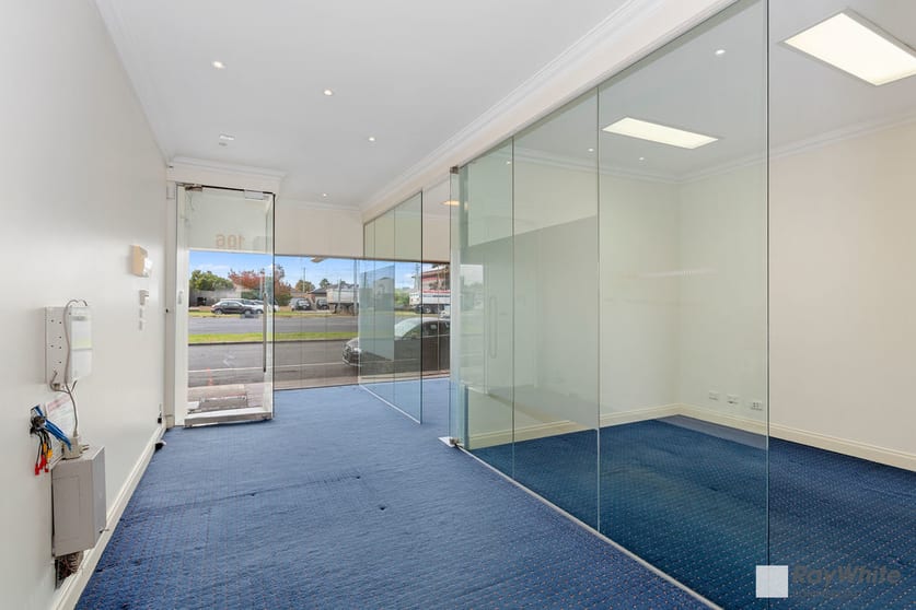 Click to view all images Grd Floor, 106 Nepean Highway Mentone VIC 3194 - Image 3