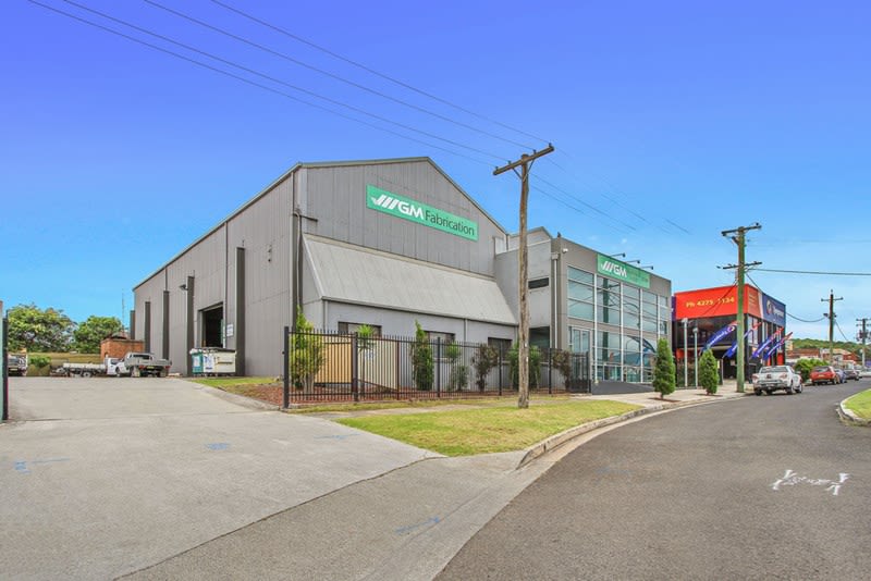 Click to view all images 43 Five Islands Road Cringila NSW 2502 - Image 1