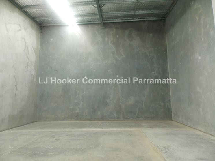 Click to view all images 12/191-195 McCredie Road Smithfield NSW 2164 - Image 3