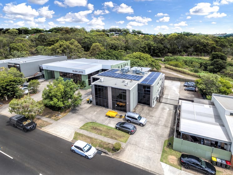 Click to view all images 1/3 Harvton Street Stafford QLD 4053 - Image 3
