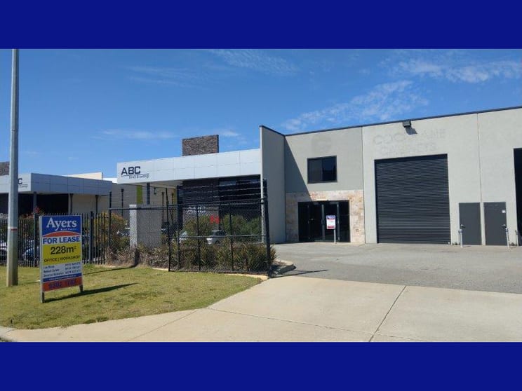 Click to view all images Unit 4/84 Callaway St Wangara WA 6065 - Image 2
