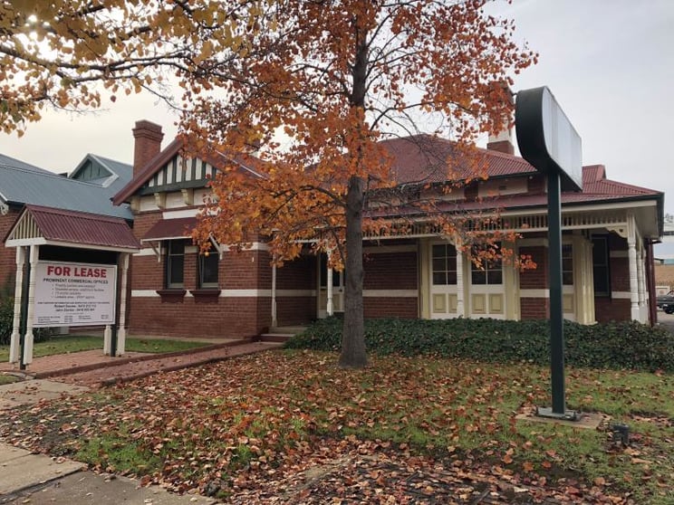 Click to view all images 133 Peter Street Wagga Wagga NSW 2650 - Image 1