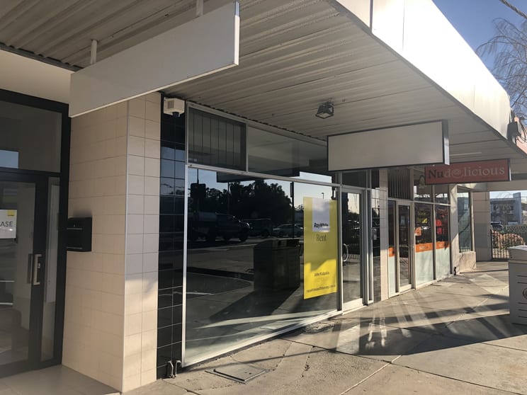 Click to view all images Shop 5 Gorge Road South Morang VIC 3752 - Image 2