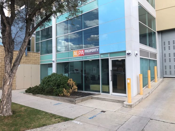 Click to view all images 279 Raglan Street Preston VIC 3072 - Image 1