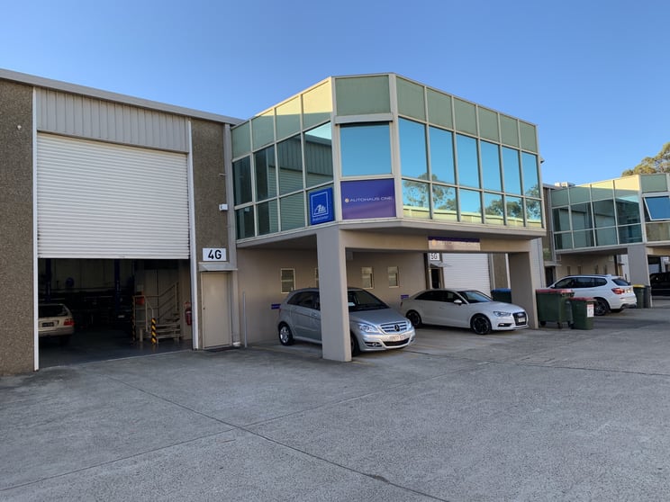 Click to view all images 4&5G/1-3 Endeavour Road Caringbah NSW 2229 - Image 2