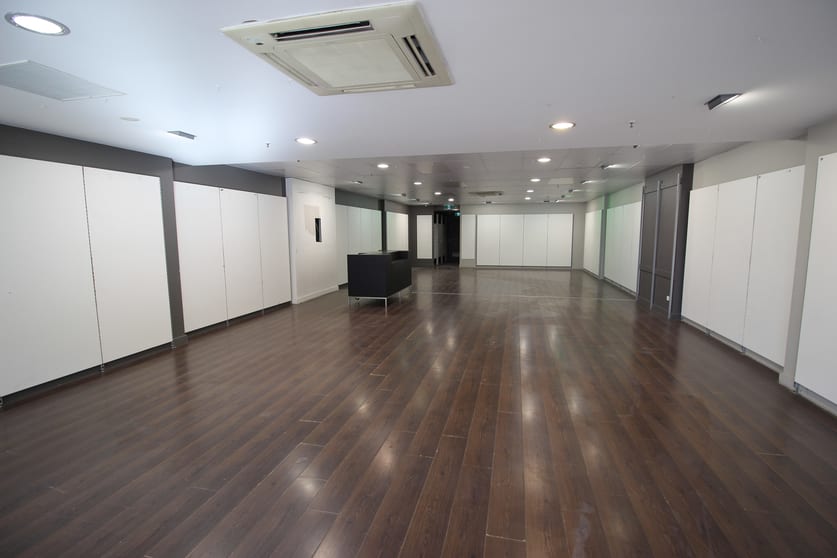 Click to view all images 6/117 Main Street Mornington VIC 3931 - Image 3