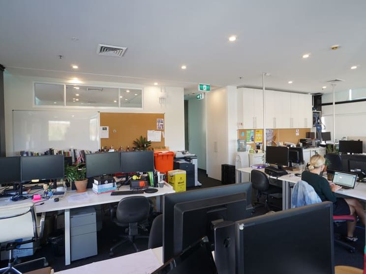 Click to view all images Suite 14/409 New South Head Road Double Bay NSW 2028 - Image 3
