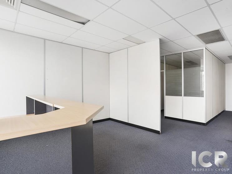 Click to view all images Level 1/22 Somerton Road Somerton VIC 3062 - Image 3