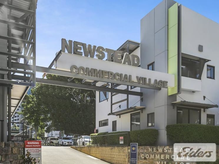 Click to view all images Newstead QLD 4006 - Image 1