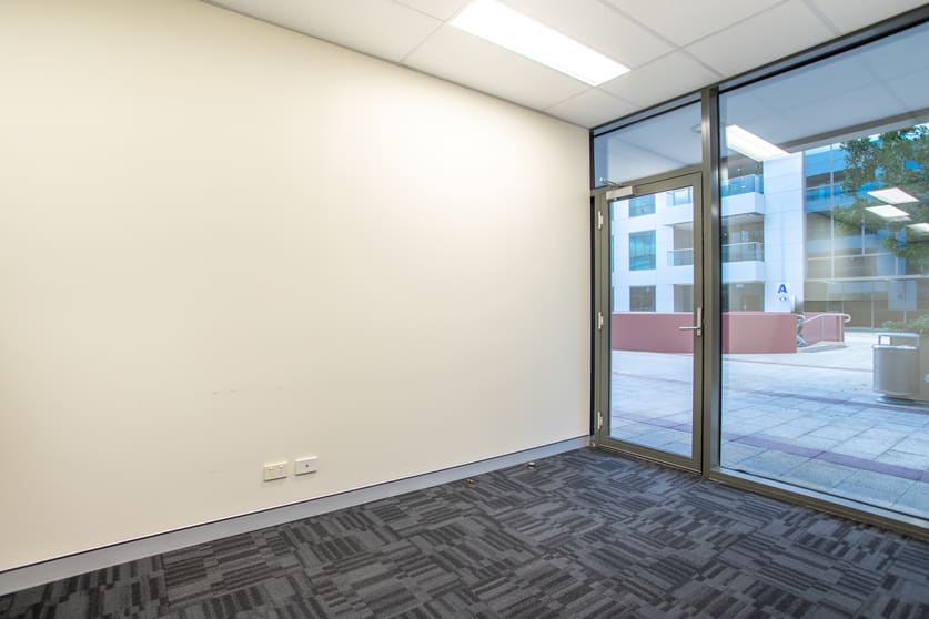 Click to view all images B1.23/20 Lexington Drive Bella Vista NSW 2153 - Image 3
