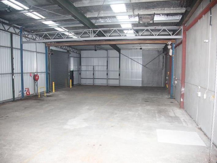 Click to view all images Rear Warehouse & Yard/5-7 Tatura Avenue North Gosford NSW 2250 - Image 2