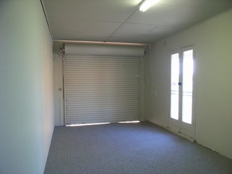 Click to view all images Rear 138 Macquarie Street Dubbo NSW 2830 - Image 3