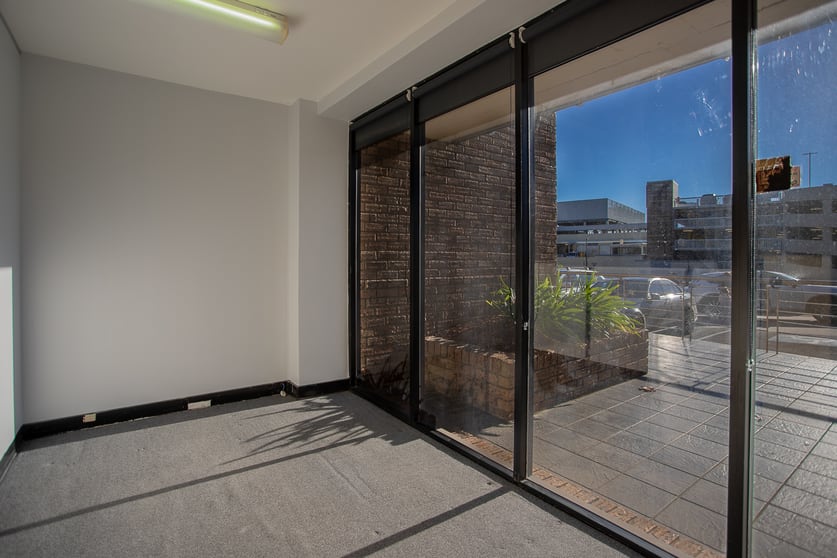 Click to view all images 5 - UNDER OFFER/6-8 Old Castle Hill Road Castle Hill NSW 2154 - Image 3