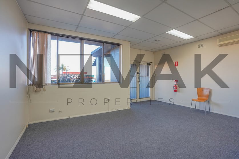 Click to view all images 1/529 Pittwater Road Brookvale NSW 2100 - Image 2
