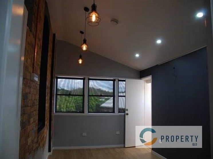 Click to view all images 602 Wynnum Road Morningside QLD 4170 - Image 2