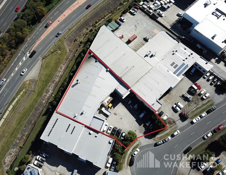 Click to view all images 15 Indy Court Nerang QLD 4211 - Image 3