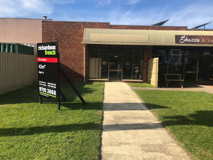 Click to view all images Unit 11/9 Newington Avenue Rosebud VIC 3939 - Image 1
