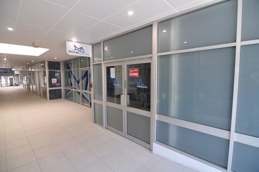 Click to view all images 4/95 Denham Street Townsville City QLD 4810 - Image 3