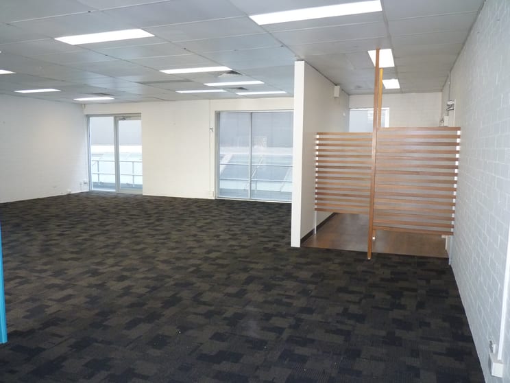 Click to view all images Level 1, 11/74 Kembla Street Wollongong NSW 2500 - Image 2
