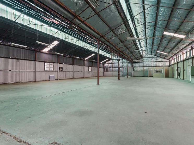 Click to view all images Unit 1, 21 Durham Road Bayswater WA 6053 - Image 1