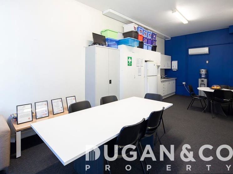 Click to view all images 8/30 Raubers Road Banyo QLD 4014 - Image 3