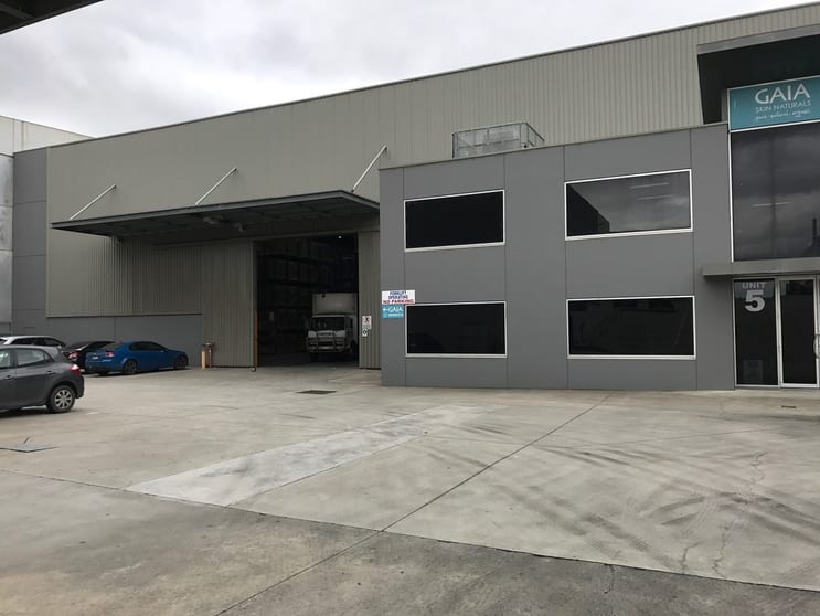 Click to view all images 5/37-41 Hallam South Road Hallam VIC 3803 - Image 2
