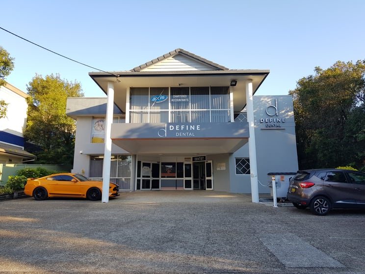 Click to view all images 3/12 Carrara Street Benowa QLD 4217 - Image 3