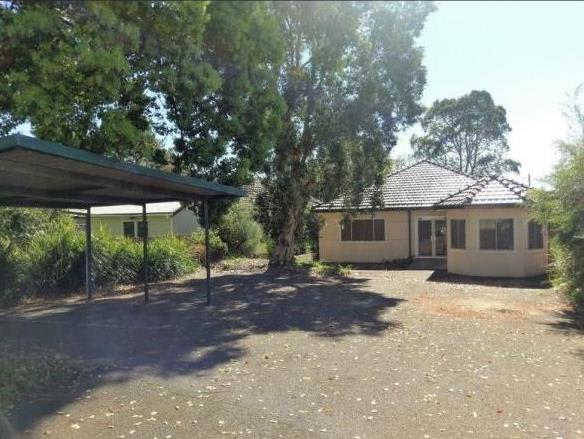 Click to view all images 34/34 Brougham Street East Gosford NSW 2250 - Image 3