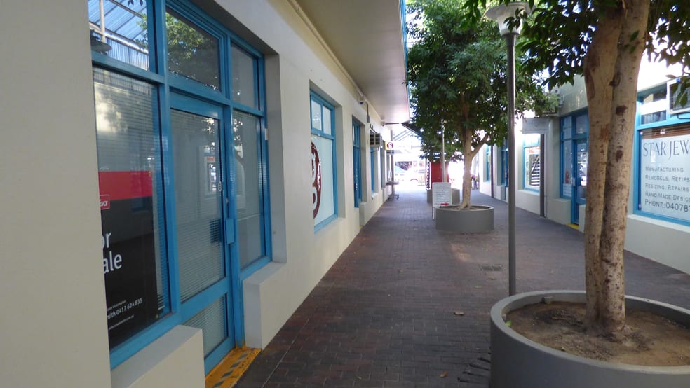 Click to view all images 8/17-21 OCEAN STREET Victor Harbor SA 5211 - Image 2