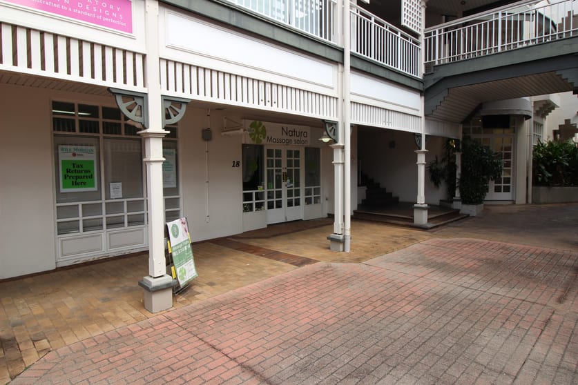 Click to view all images 18/9 Abbott Street Cairns City QLD 4870 - Image 2