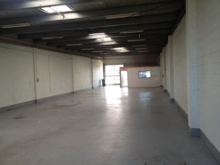 Click to view all images Unit 2/34 Coolstore Road Croydon VIC 3136 - Image 3