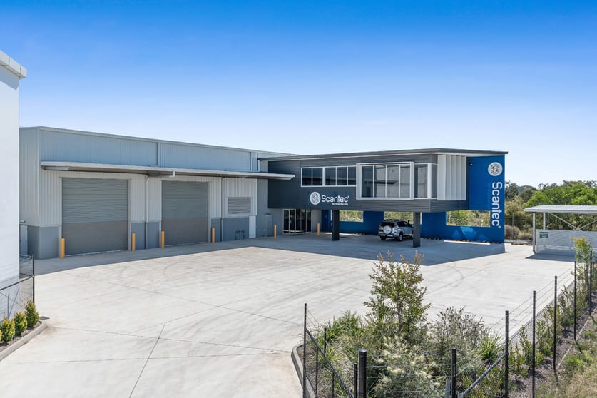Click to view all images 52 Industry Place Lytton QLD 4178 - Image 1