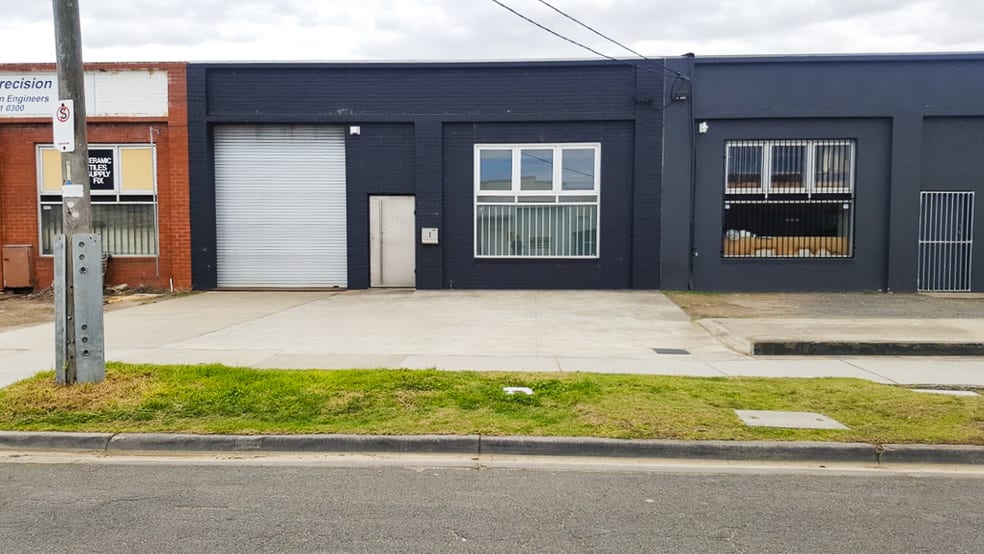 Click to view all images 3/30 Kookaburra Street Frankston VIC 3199 - Image 1