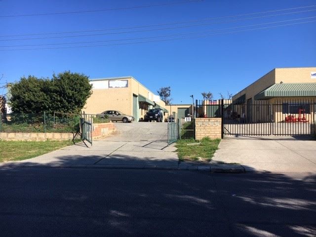 Click to view all images 11 Dobra Road Yangebup WA 6164 - Image 2
