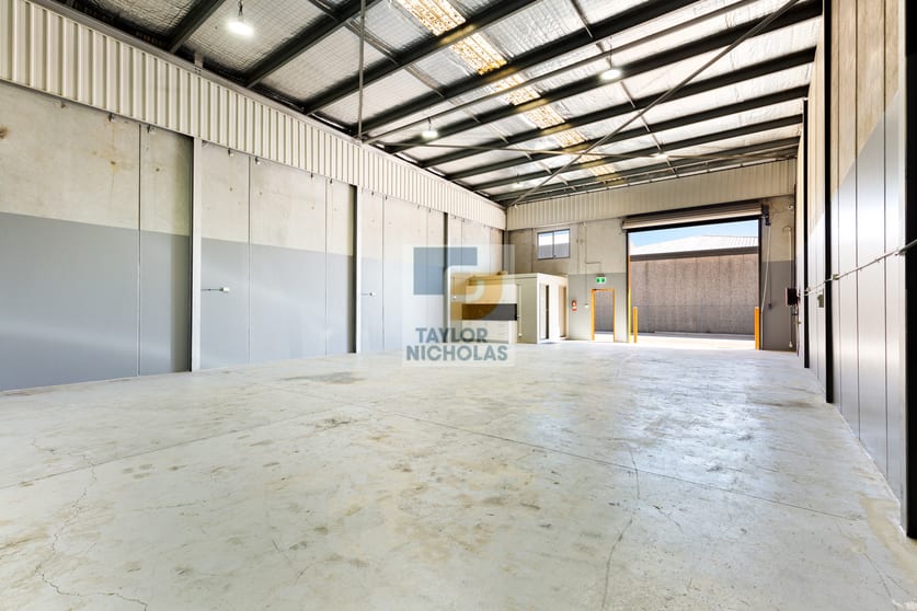 Click to view all images 5/3 Wingate Road Mulgrave NSW 2756 - Image 1