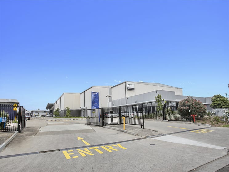 Click to view all images 5/40 Marigold Street Revesby NSW 2212 - Image 2