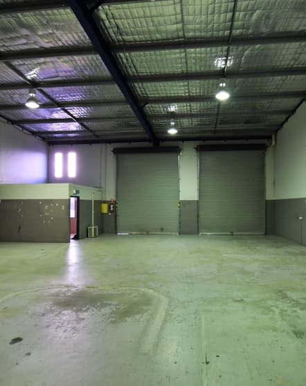 Click to view all images 6/1848 ALBANY HIGHWAY Maddington WA 6109 - Image 2