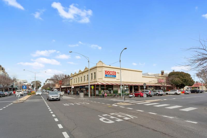 Click to view all images 147 Showroom/147 Liardet Street Port Melbourne VIC 3207 - Image 1
