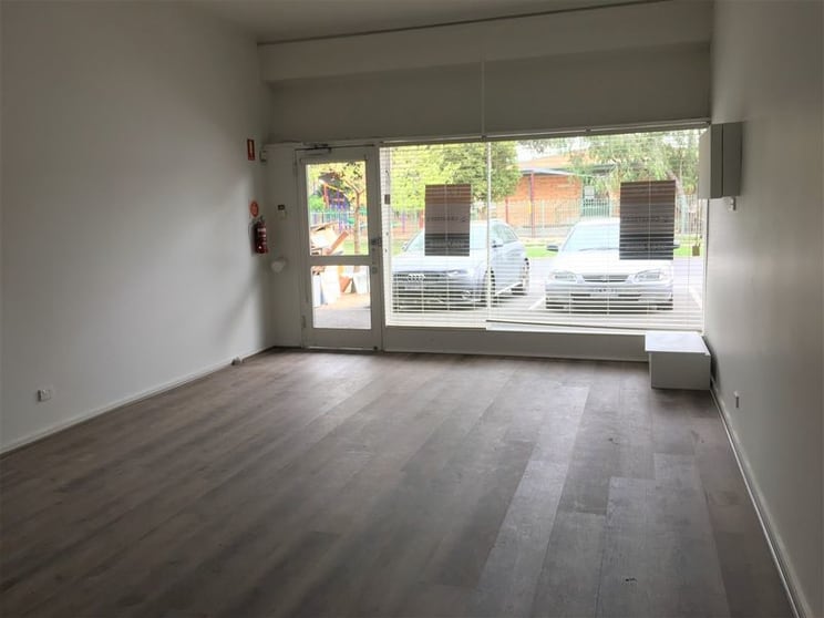 Click to view all images 49B Karnak Road Ashburton VIC 3147 - Image 3