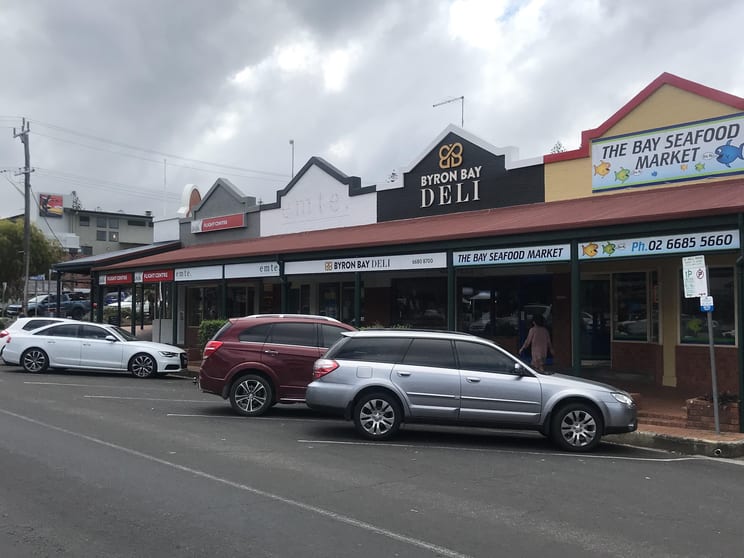 Click to view all images 5/25 Lawson Street Byron Bay NSW 2481 - Image 2