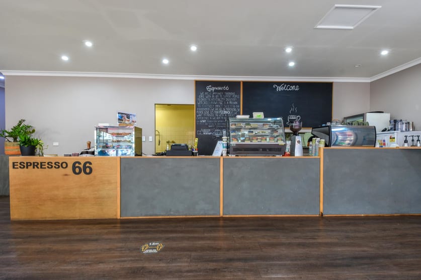 Click to view all images 66 Coonawarra Road Winnellie NT 0820 - Image 3