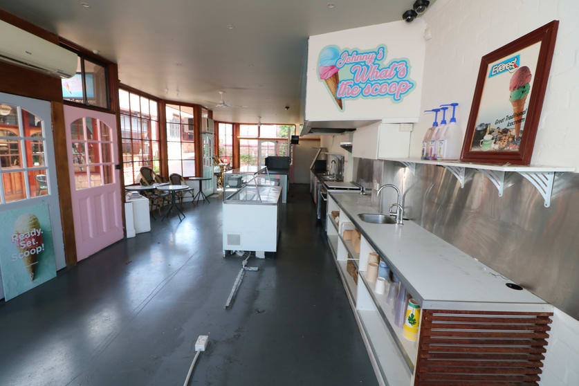 Click to view all images Shops 5-7/129 Pakington Street Geelong West VIC 3218 - Image 3