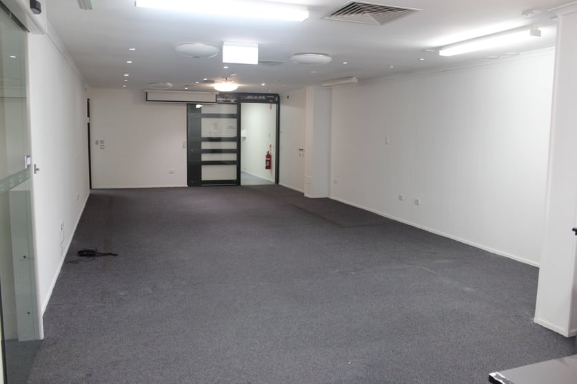 Click to view all images 3B/68 Harries Road Coorparoo QLD 4151 - Image 2