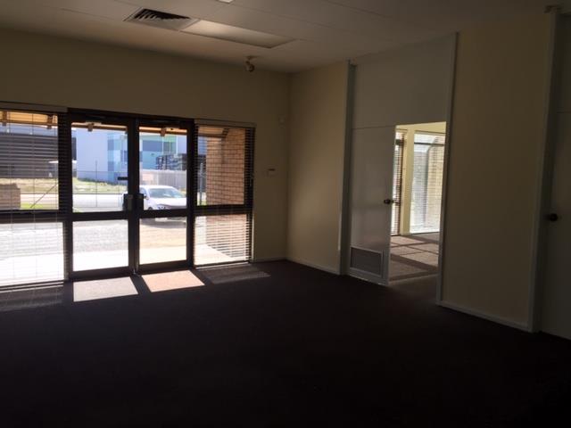Click to view all images 16 Bell Street Canning Vale WA 6155 - Image 2