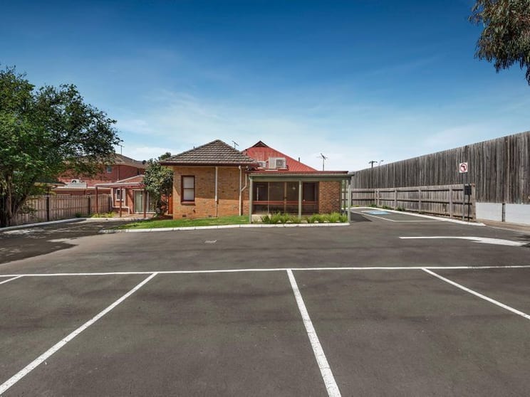 423 Station Street Box Hill VIC 3128 - Image 1