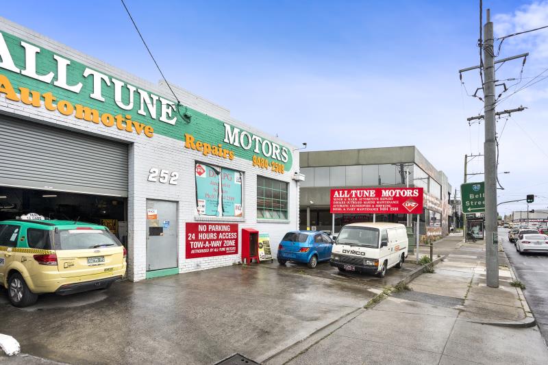 Click to view all images 252 Plenty Road Preston VIC 3072 - Image 3